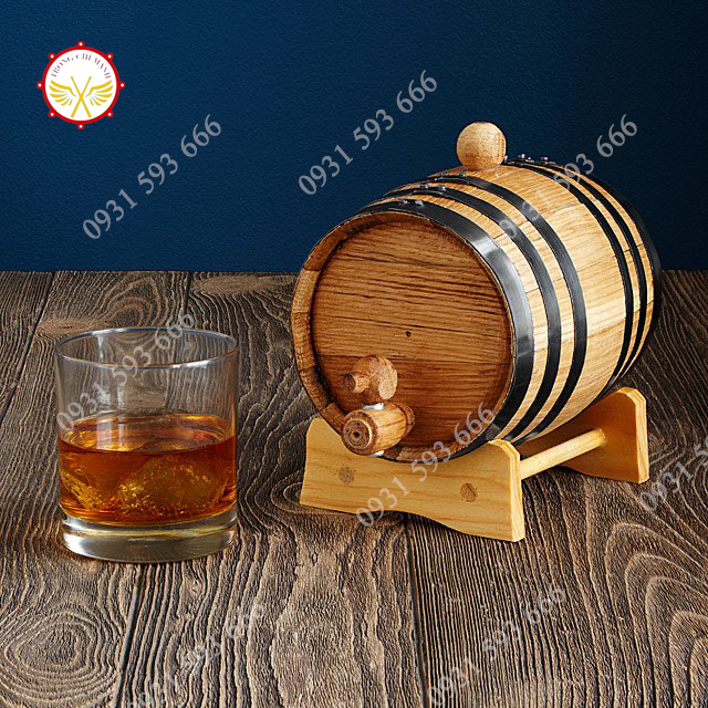 thùng gỗ sồi tốt nhất cho quá trình lão hóa rượu whisky