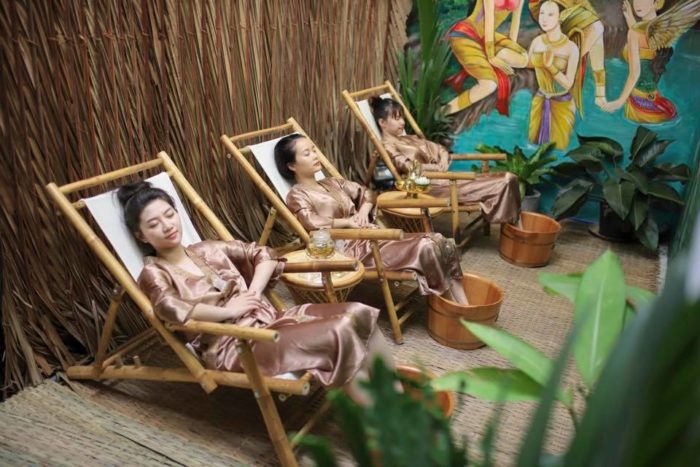 Chậu ngâm chân gỗ được spa, resort tại Ninh Bình ưa chuộng