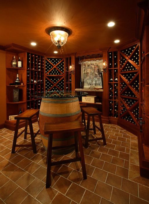 thiết kế hầm rượu truyền thống cổ điển